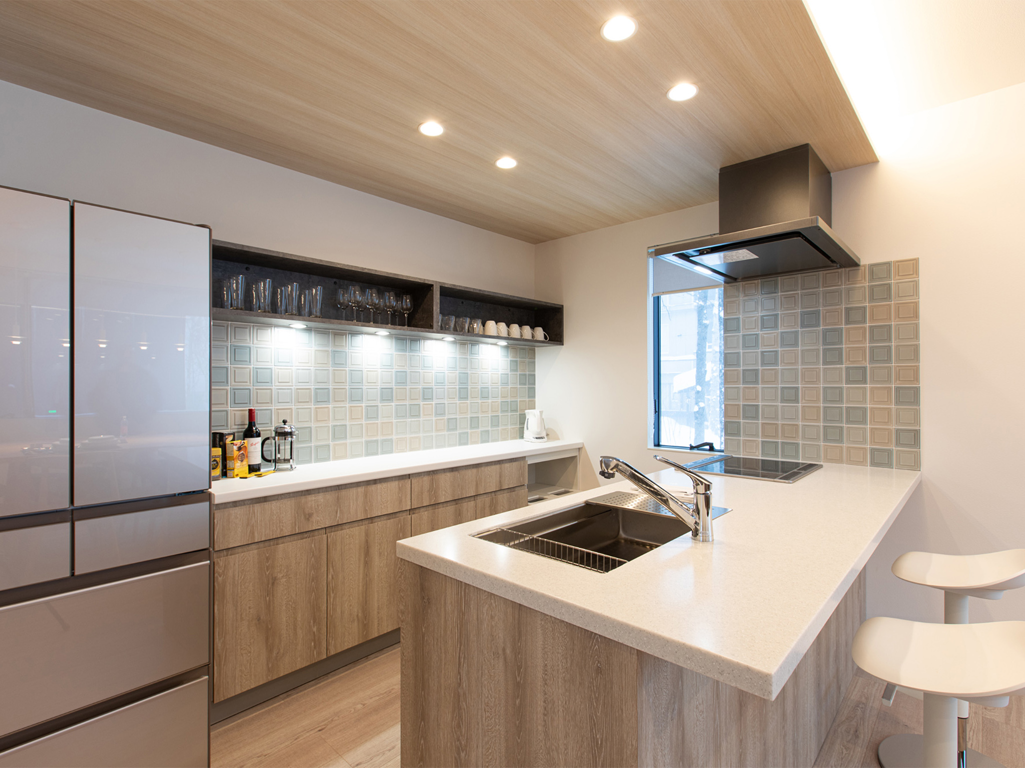 Olaf House - Modern kitchen details